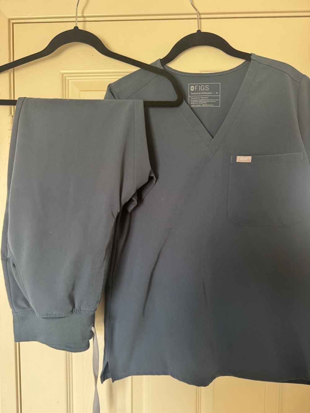 Figs Womens Scrub Set Size Medium